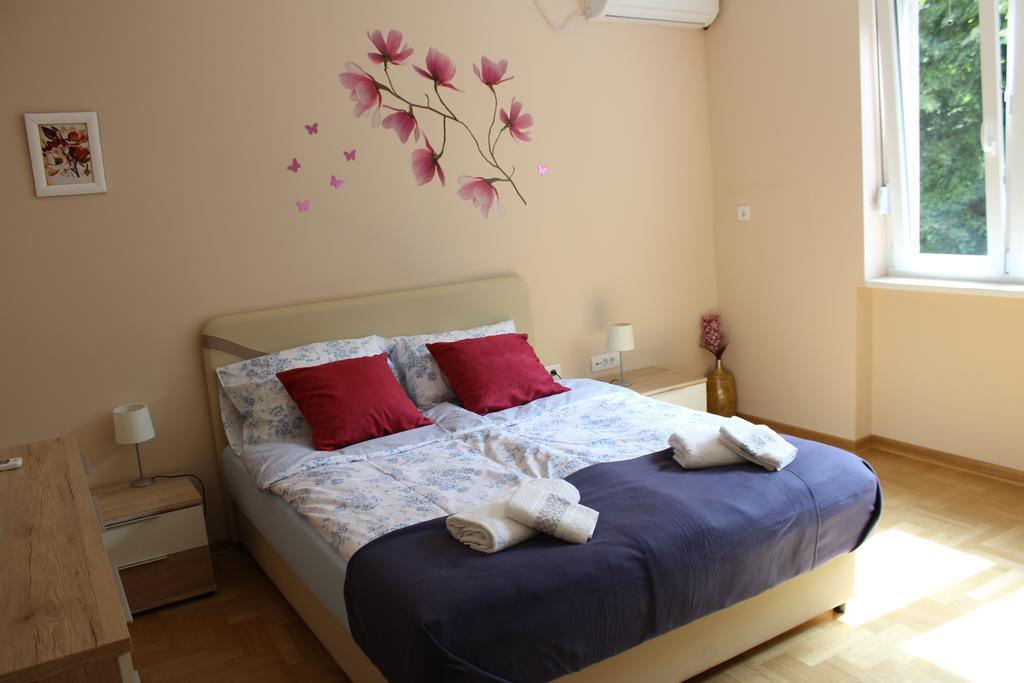 Apartamento Orchid House Belgrado Exterior foto